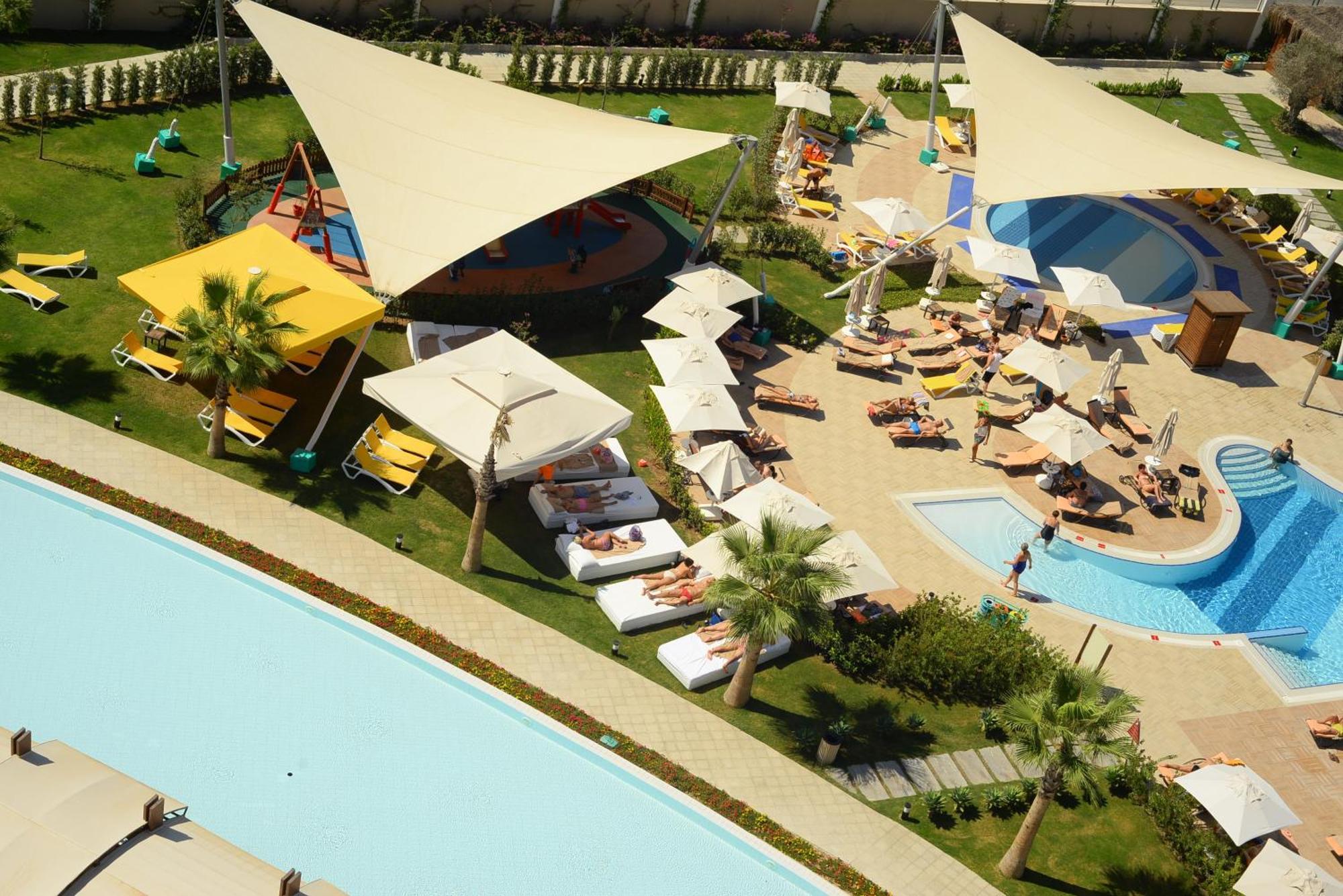 Aska Lara Resort & Spa Hotel Antalya Zimmer foto